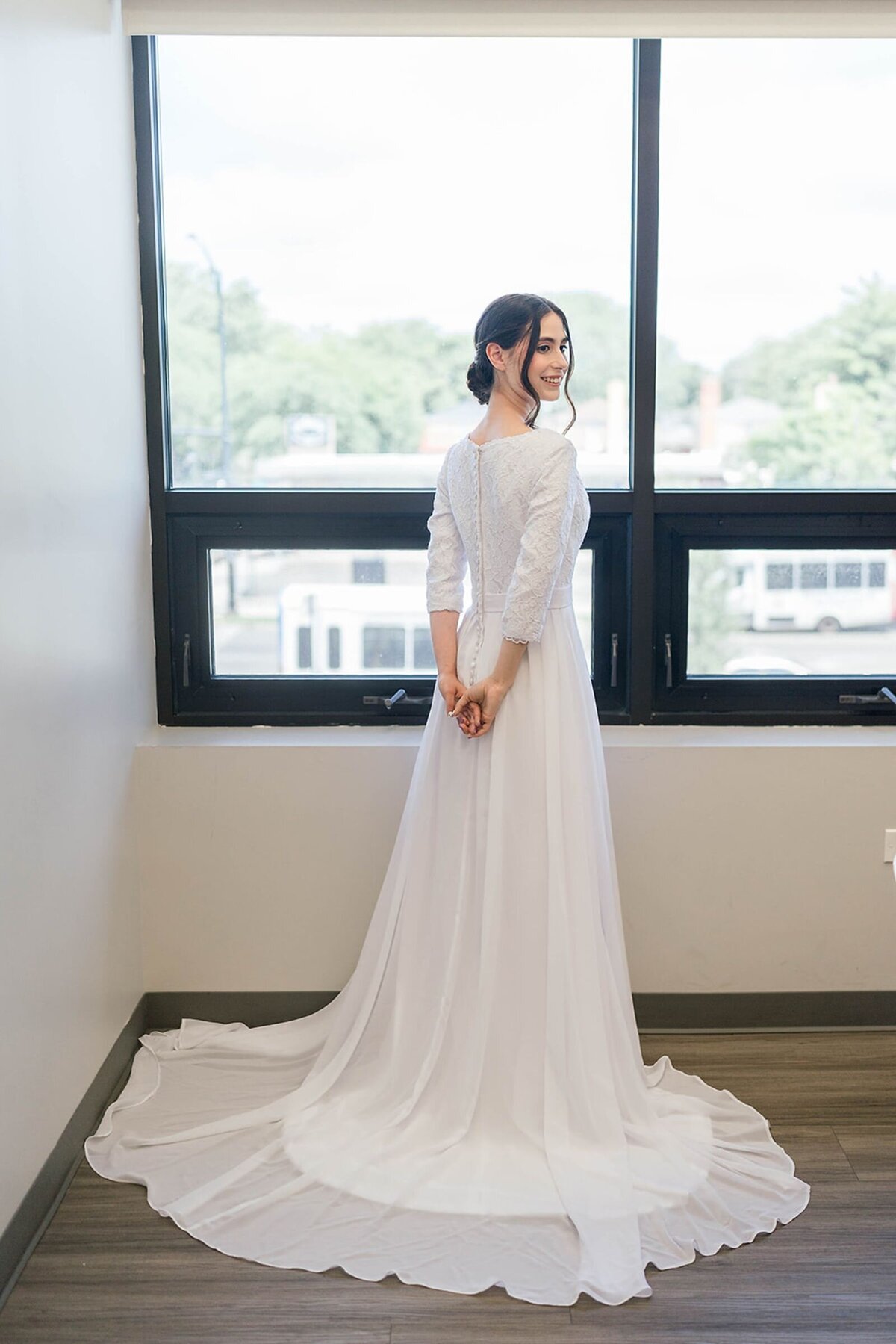 Eliana-Melmed-Photography-Chicago-LosAngeles-Jewish-WeddingPhotographer-CarmiKalman-CarmiReady-00044