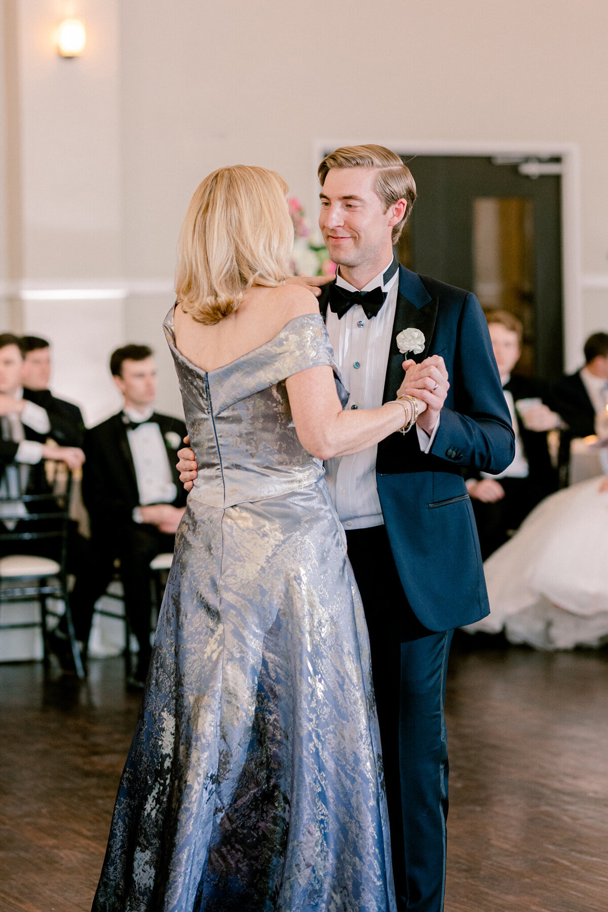Shelby & Thomas's Wedding at HPUMC The Room on Main | Dallas Wedding Photographer | Sami Kathryn Photography-203