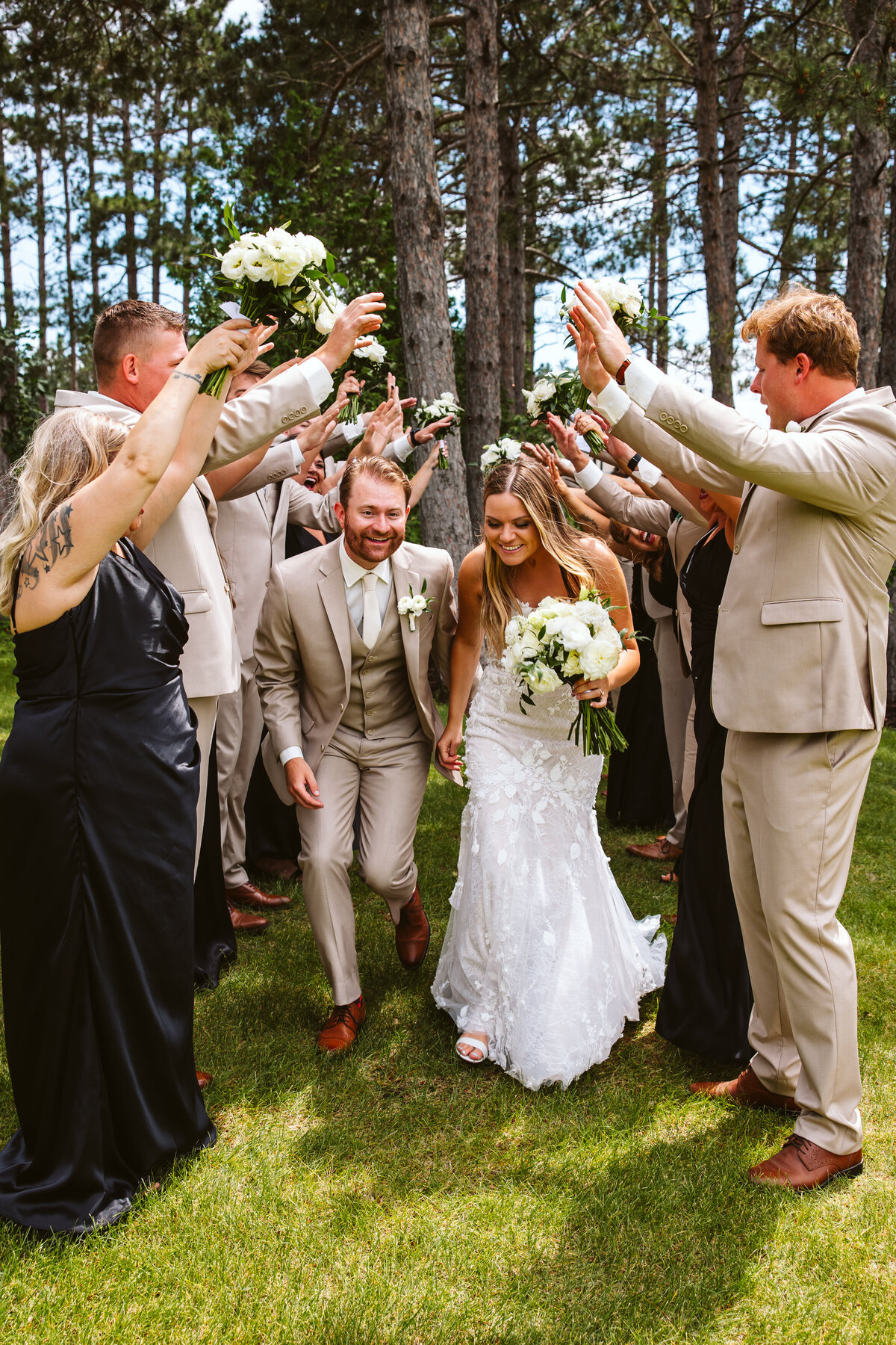 Minnesota-Alyssa Ashley Photography-Holly + Mac wedding-33