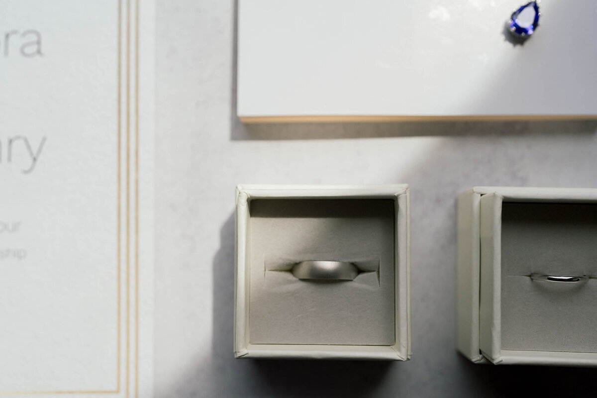 Eliana-Melmed-Photography-Chicago-LosAngeles-Jewish-WeddingPhotography-ElianaSklar-Details-00014