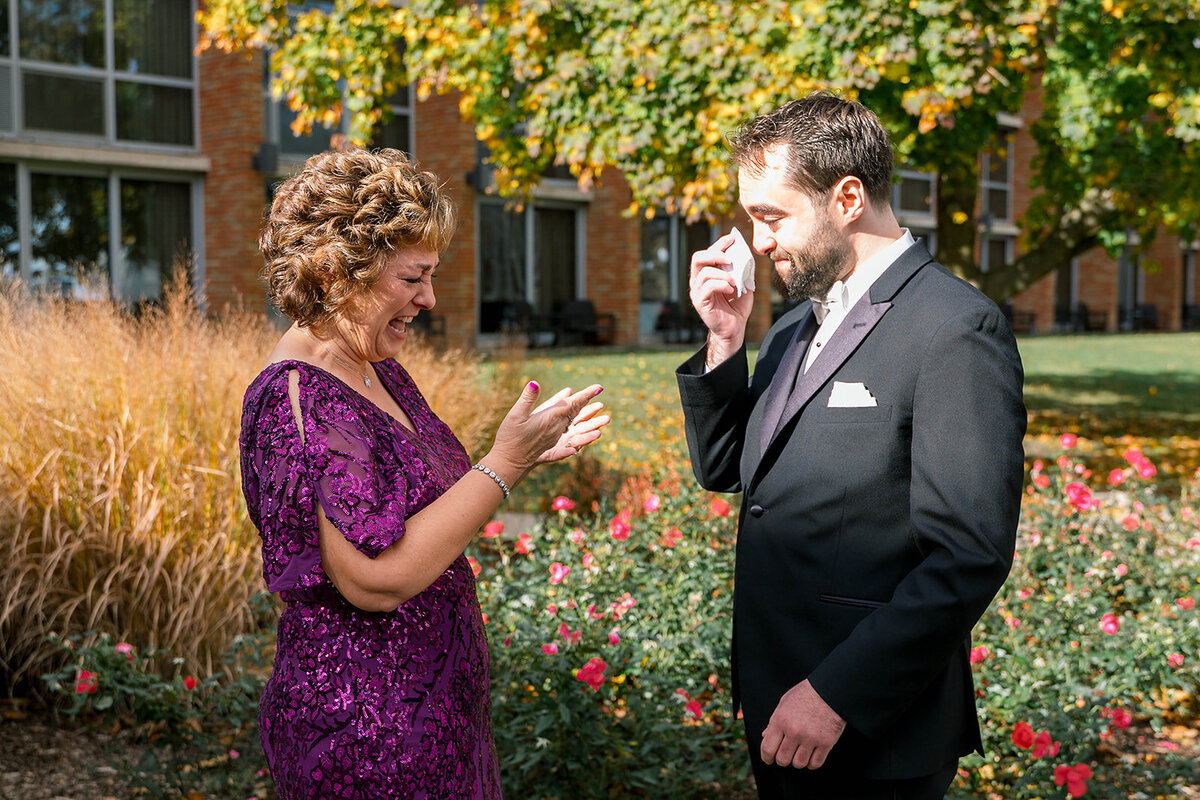 Eliana-Melmed-Photography-Chicago-LosAngeles-Jewish-WeddingPhotography-AndrewReady-00072