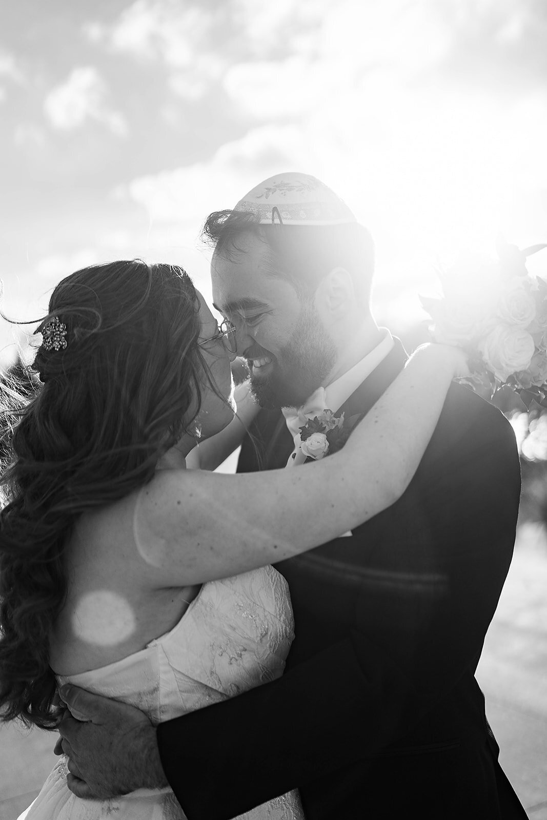 Eliana-Melmed-Photography-Chicago-LosAngeles-Jewish-WeddingPhotography-CouplePortrait-00112