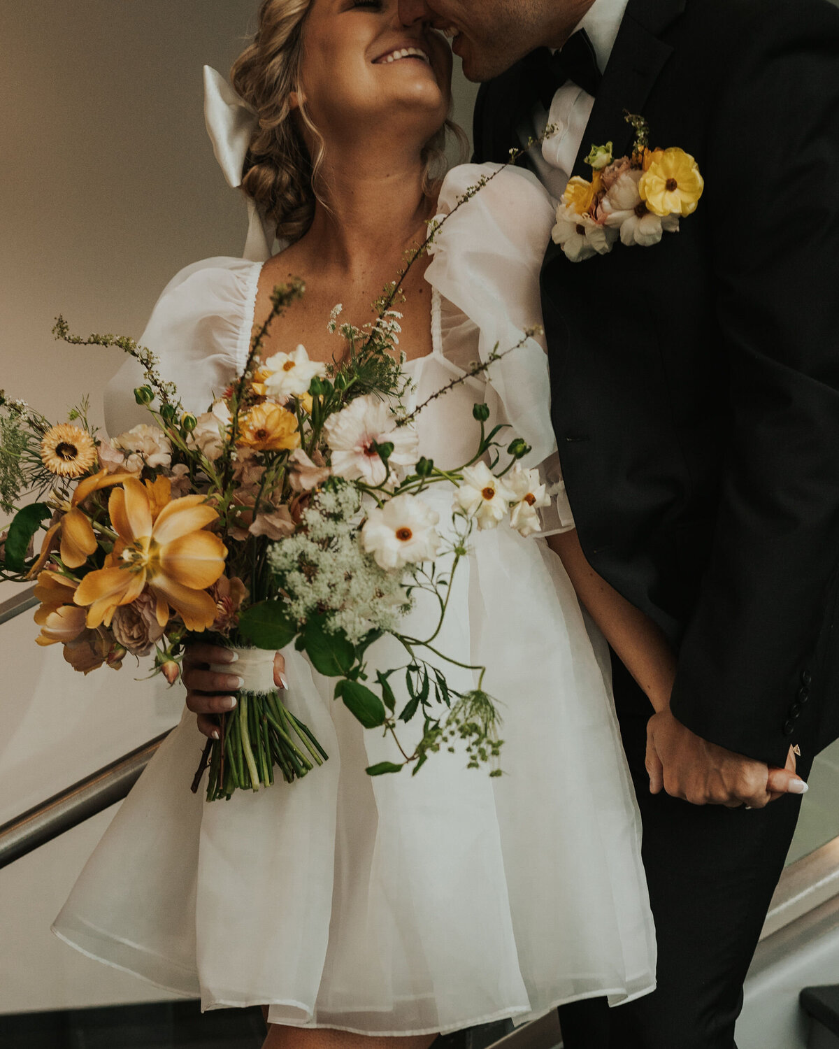 modern-colorful-wedding-flowers-museum-elopement-bridal-bouquet-pocket-boutonniere-atlanta-georgia-wedding-florist_01