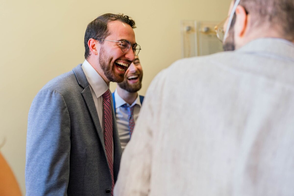 Eliana-Melmed-Photography-Chicago-LosAngeles-Jewish-WeddingPhotography-ShulaNoah-CocktailHour-00053