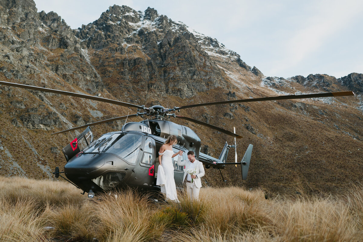 Melissa Clark Photography - Queenstown Wedding Photographer - Eunice & Robbie - Queenstown wedding shoot-301
