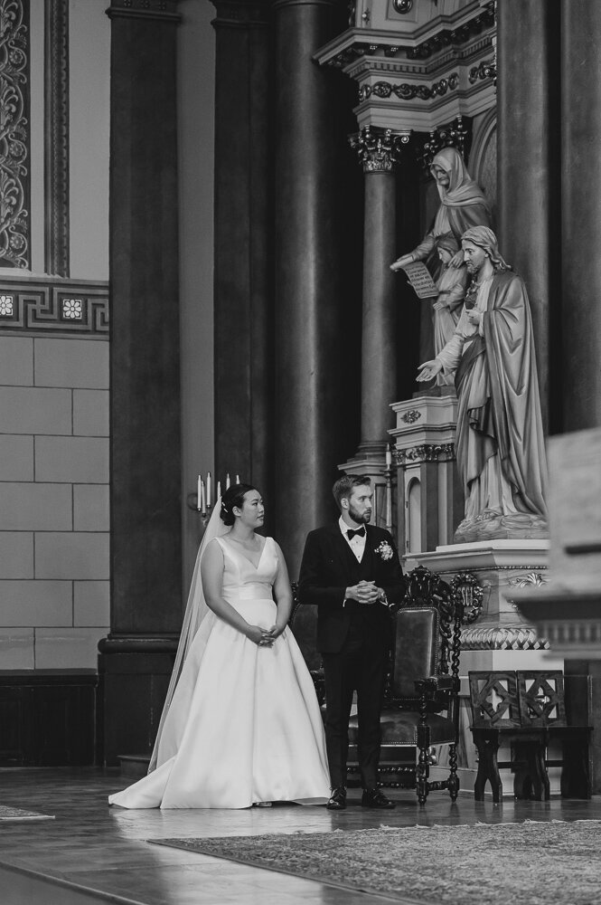 lauren-jake-cincinnati-catholic-wedding9