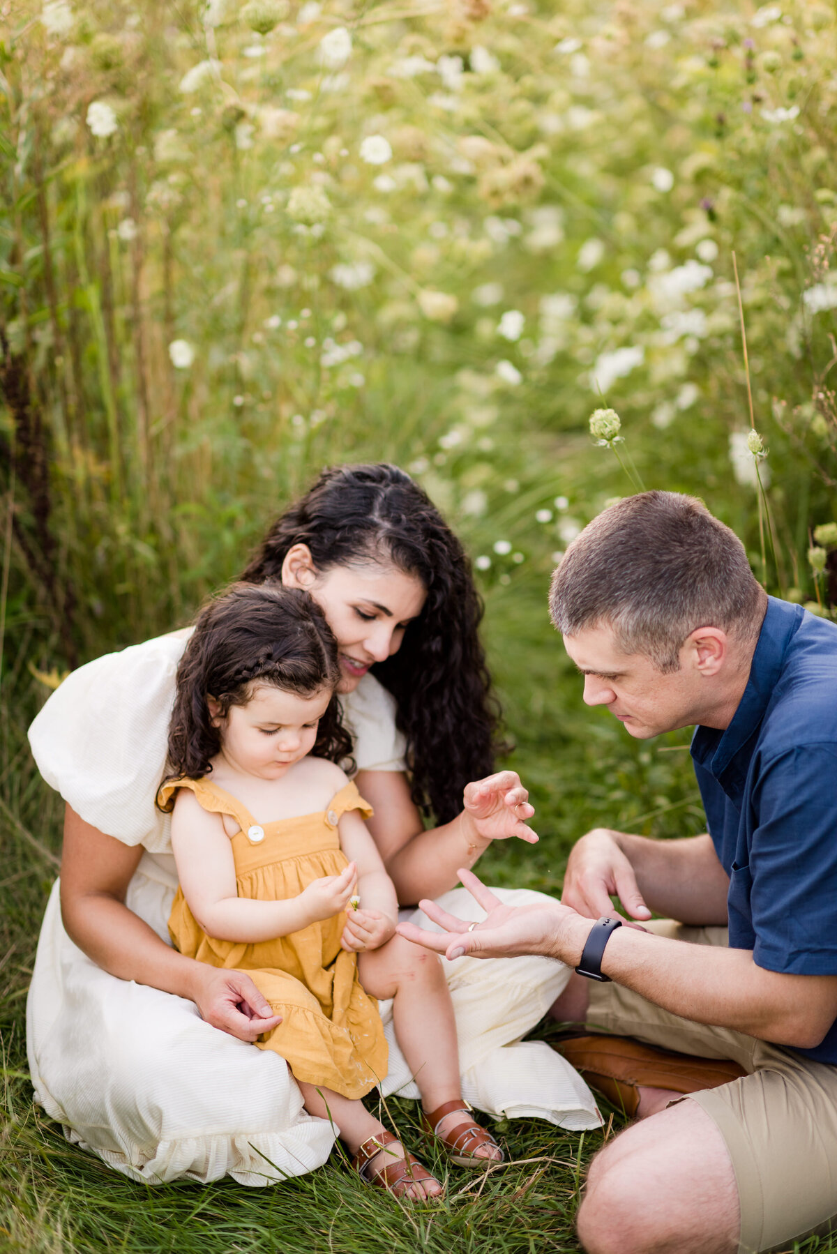 Boston-family-photographer-bella-wang-photography-Lifestyle-session-outdoor-wildflower-64
