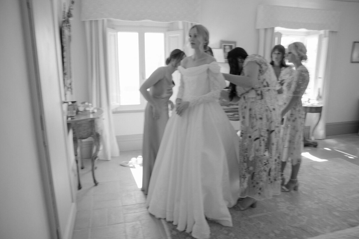 Flora_And_Grace_La_Foce_Tuscany_Editorial_Wedding_Photographer (235 von 2441)