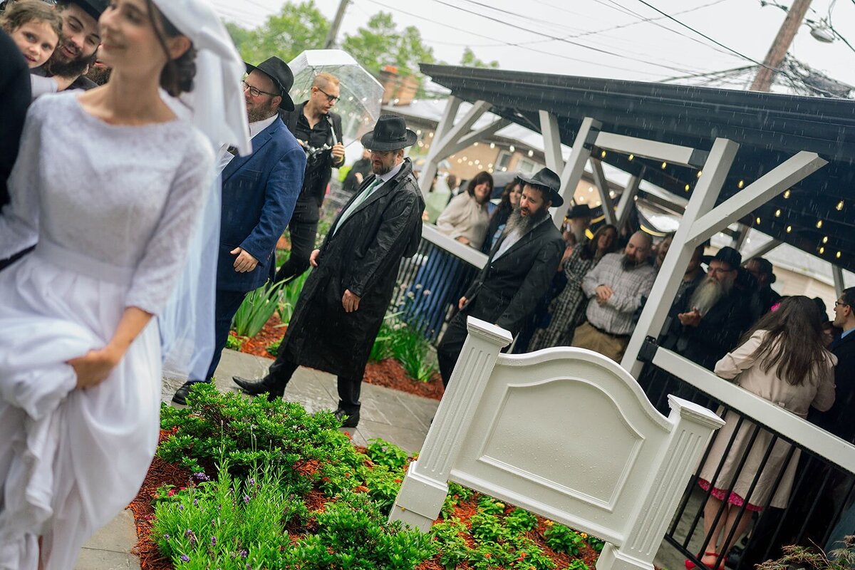 Eliana-Melmed-Photography-Chicago-LosAngeles-Jewish-WeddingPhotographer-CarmiKalman-Chuppah-00215