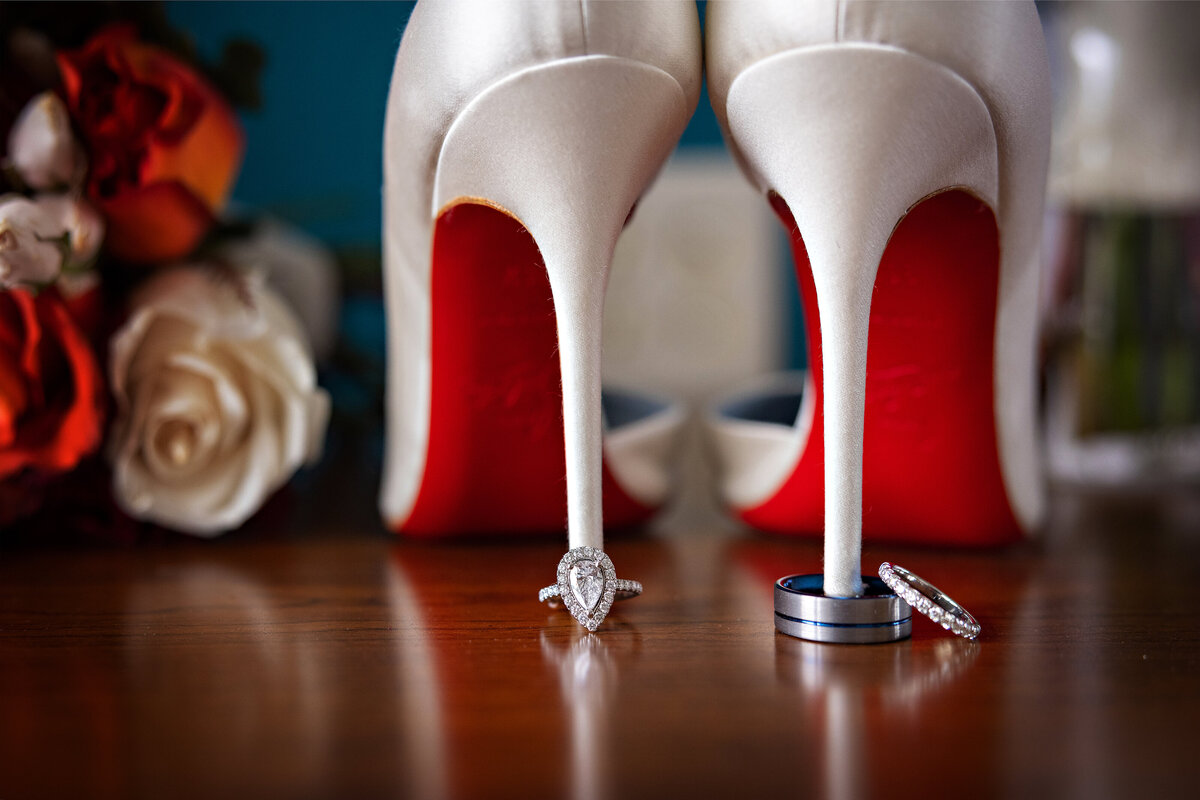 engagement-ring-wedding-bands-detail-NJ