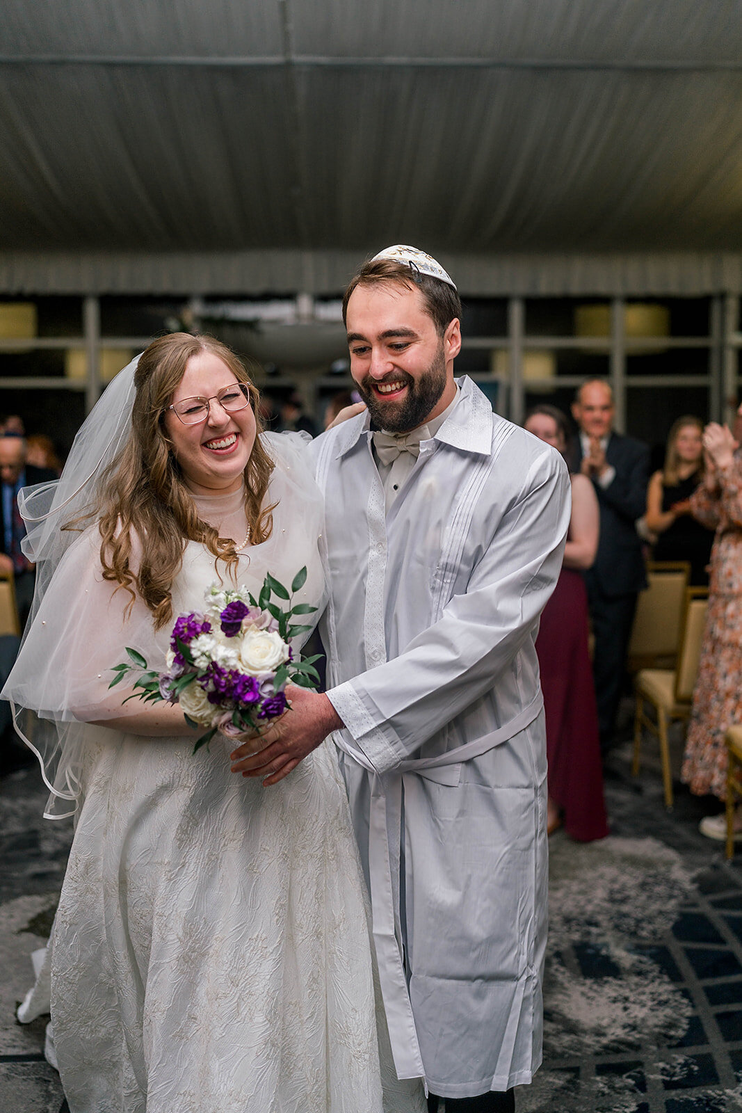 Eliana-Melmed-Photography-Chicago-LosAngeles-Jewish-WeddingPhotography-Chuppah-00264
