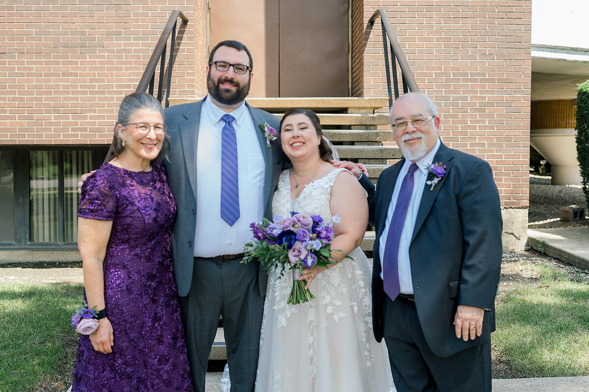 Eliana-Melmed-Photography-Chicago-LosAngeles-Jewish-WeddingPhotography-ElianaSklar-FamilyFormals-00034