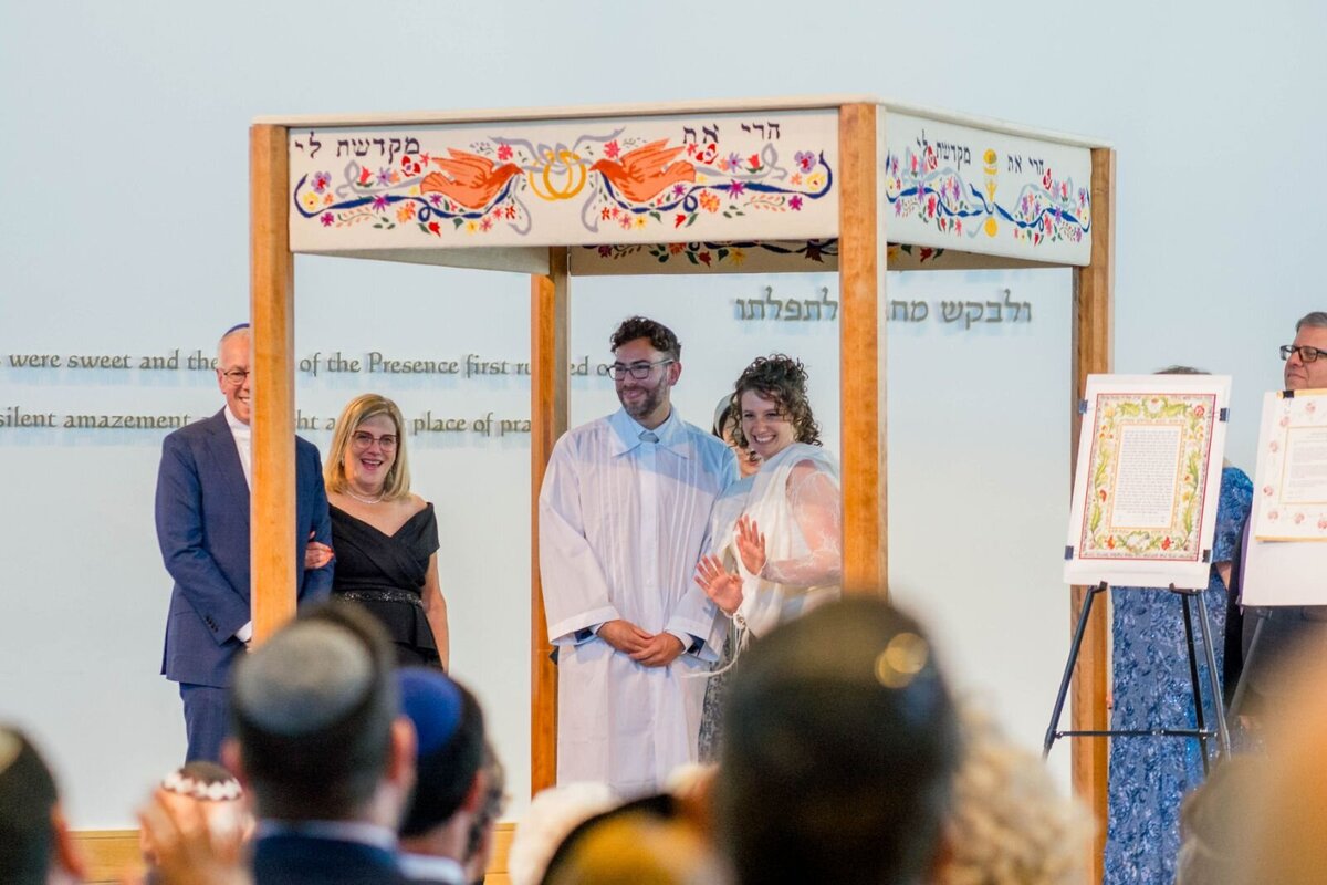 Eliana-Melmed-Photography-Chicago-LosAngeles-Jewish-WeddingPhotography-ShulaNoah-Chuppah-00282