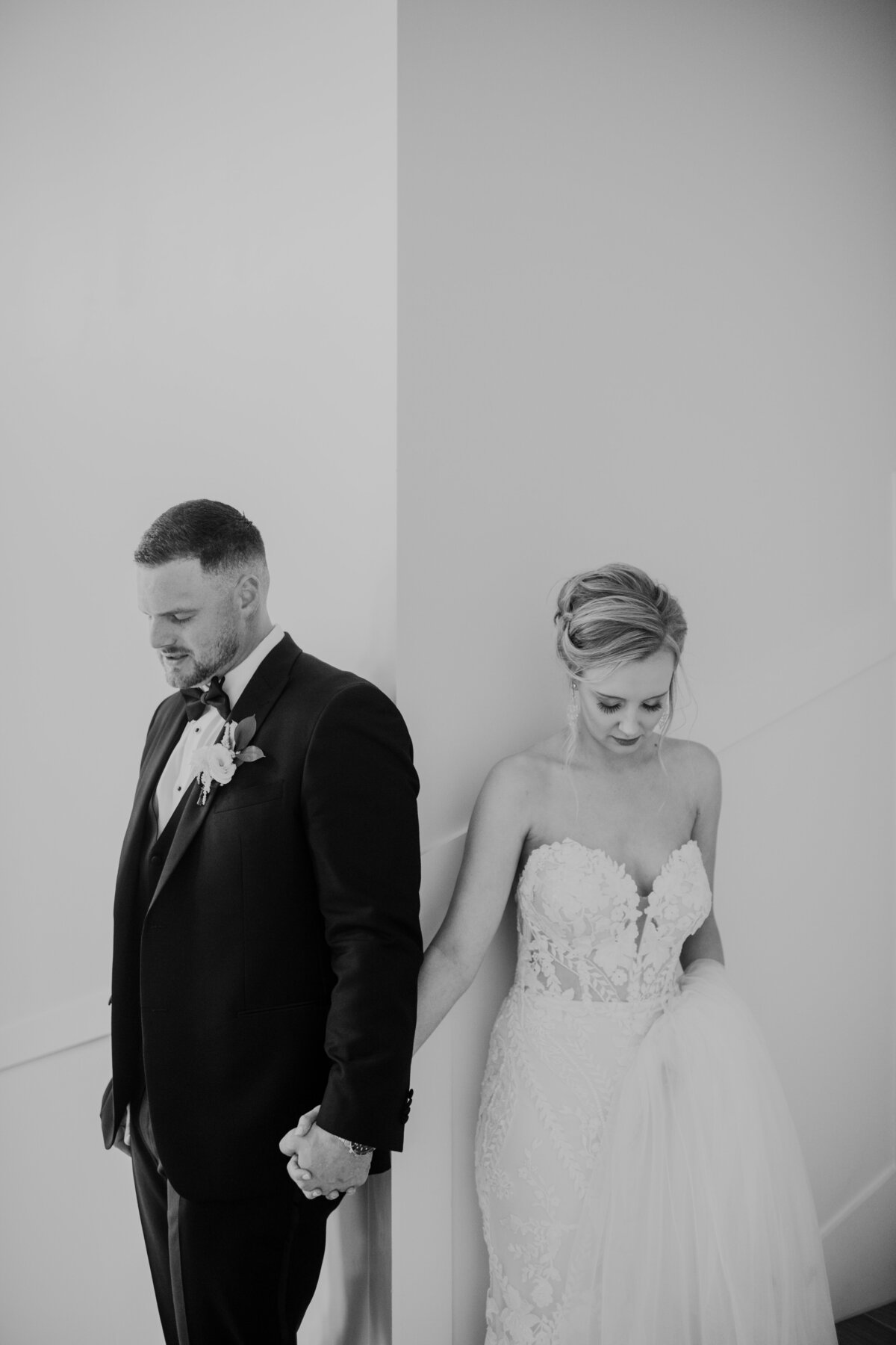 Kayla&Nathan-WeddingHighlights-PreserveatCanyonLake-AprilMaeCreative-AustinWeddingPhotographer-Austin,Texas-67