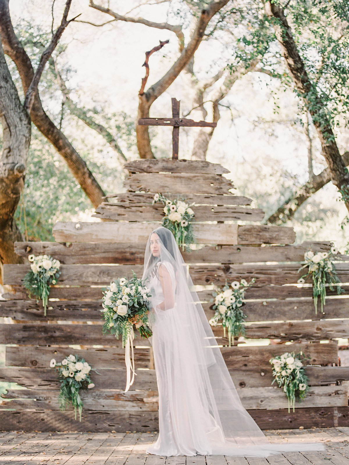 Babsie-Ly-Photography-Fine-Art-Film-Wedding-Bridal-Editorial-in-Hidden-Oaks-San-Diego-044