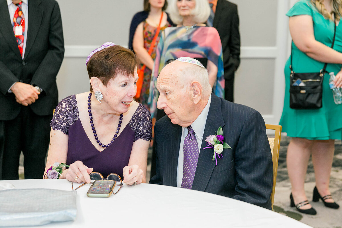 Eliana-Melmed-Photography-Chicago-LosAngeles-Jewish-WeddingPhotography-Ketubah-00028