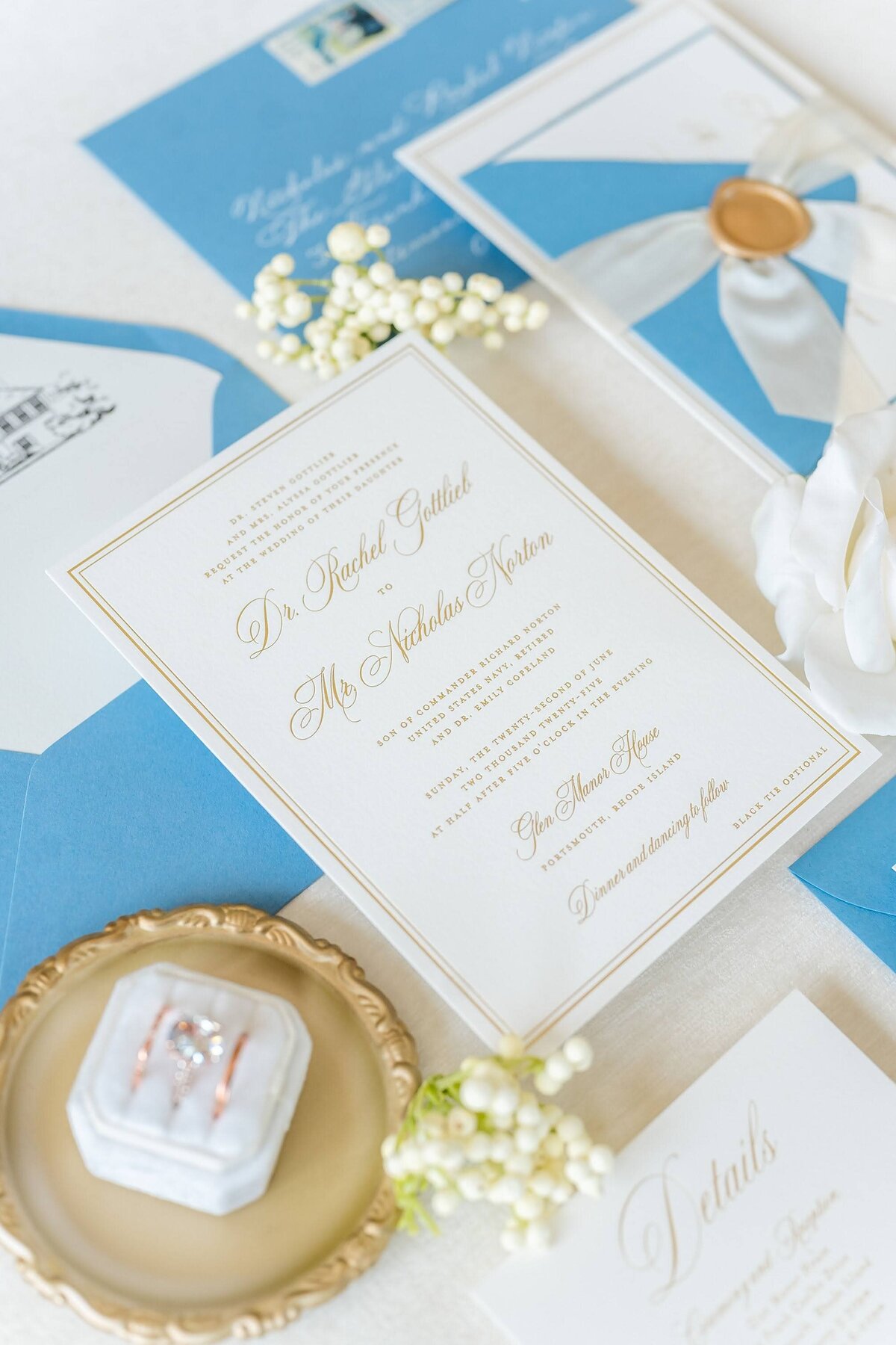 elegant-white-gold-wedding-invitation