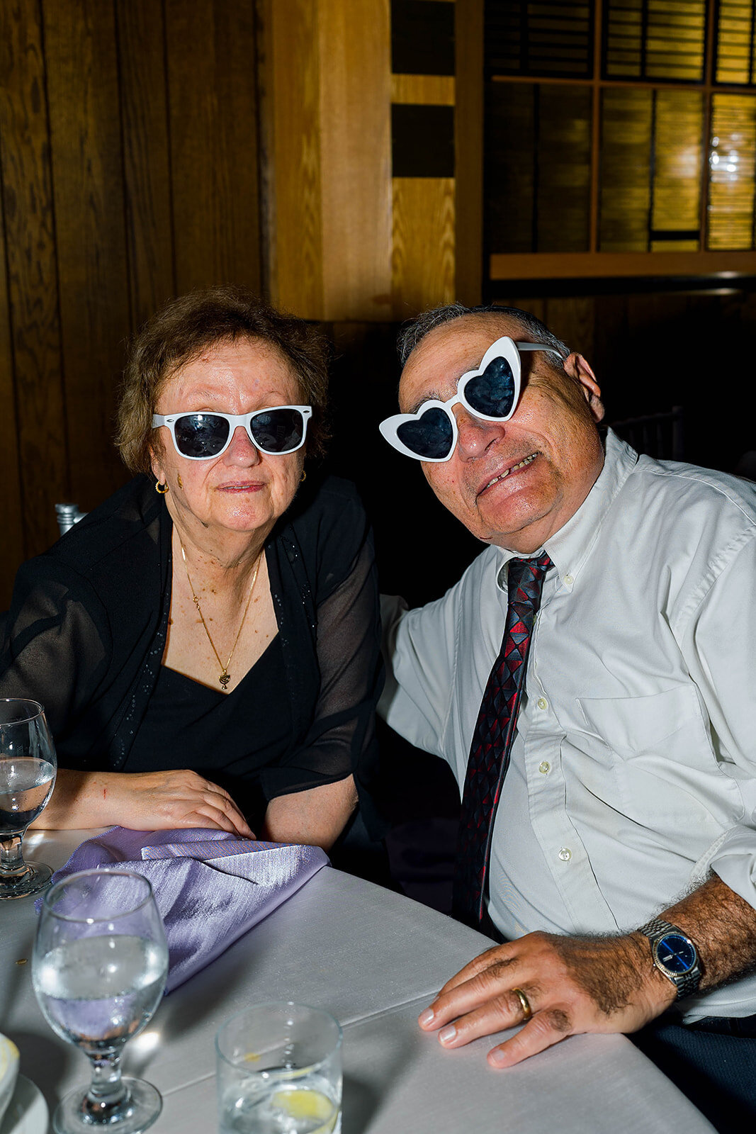 Eliana-Melmed-Photography-Chicago-LosAngeles-Jewish-WeddingPhotography-ElianaSklar-Sunglasses-00027