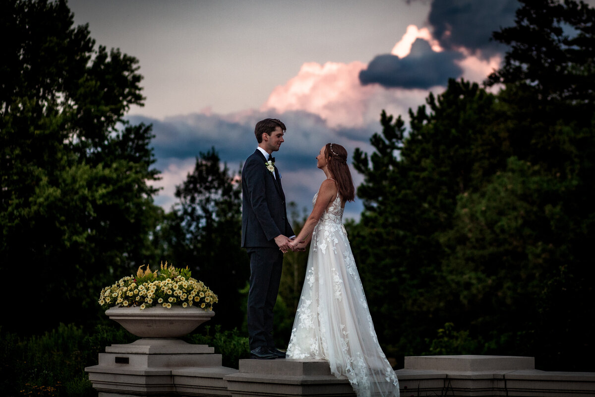 Como-Park-Conservatory-Saint-Paul-Minnesota-Summer-Wedding-Andy-Hardman-Photography41