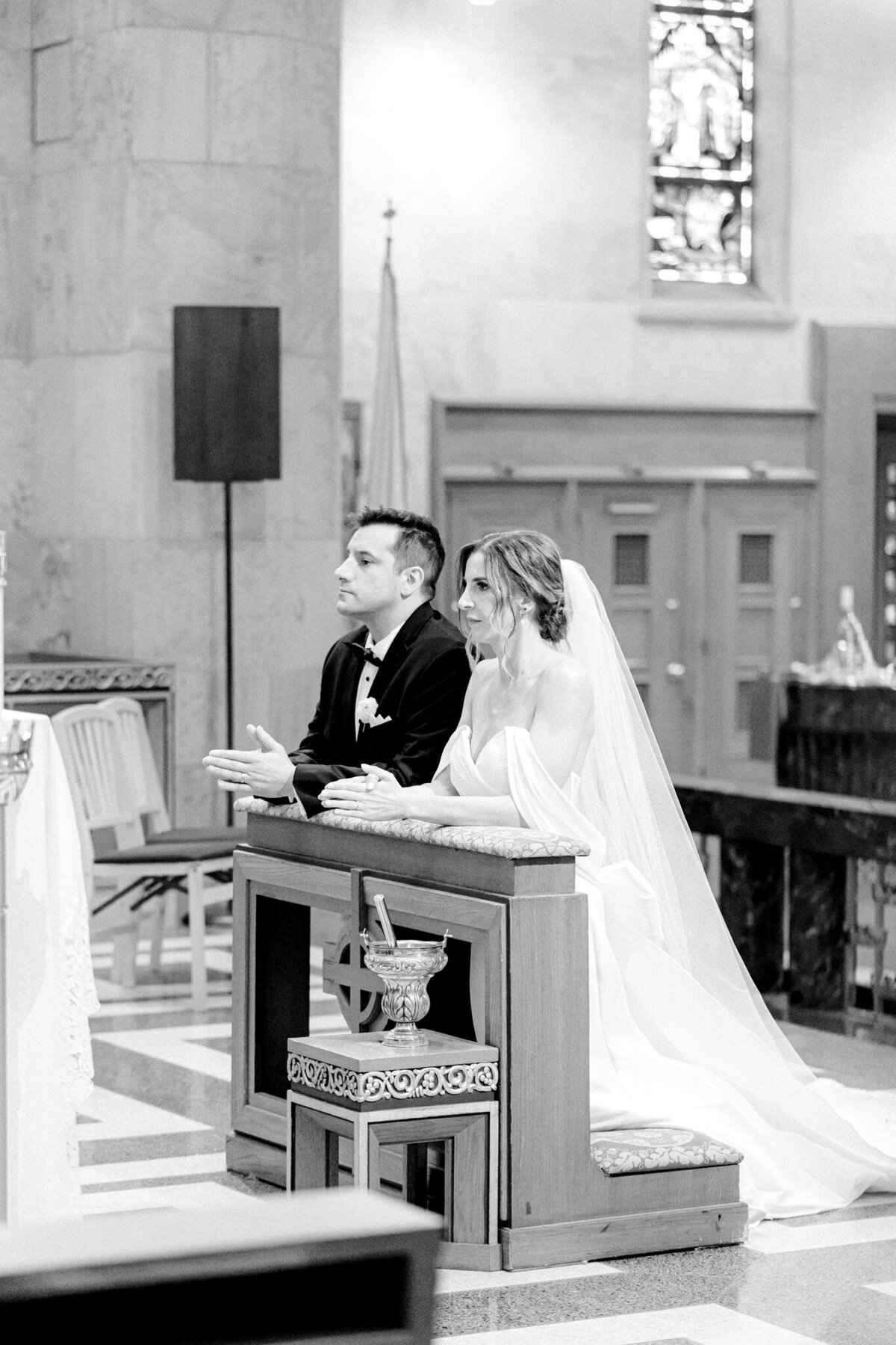 Virginia & Michael's Wedding at the Adolphus Hotel | Dallas Wedding Photographer | Sami Kathryn Photography-98