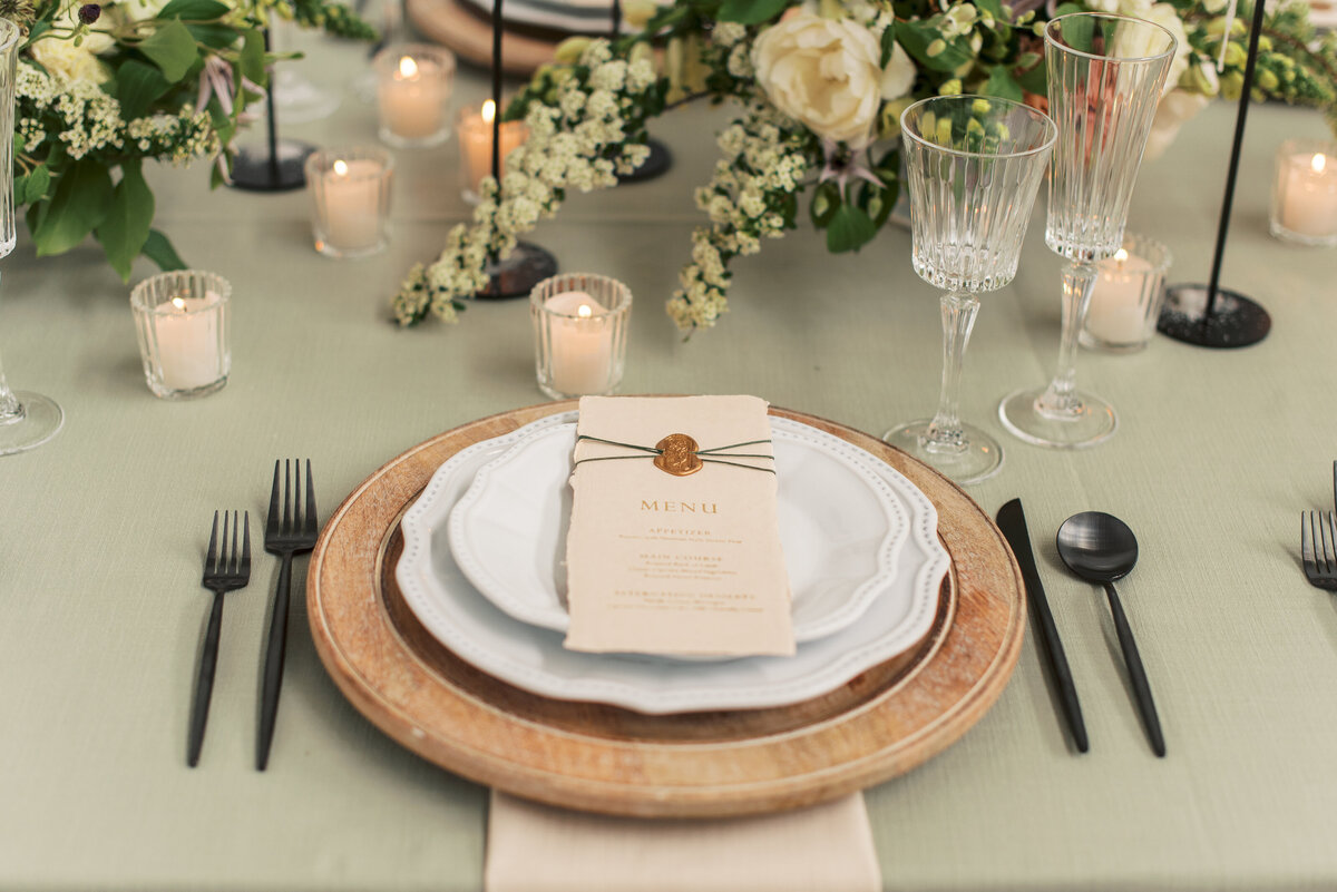sarah-elizabeth-studio-ohio-wedding-photographer-events-held-dear-graceful-gathering-editorial-169