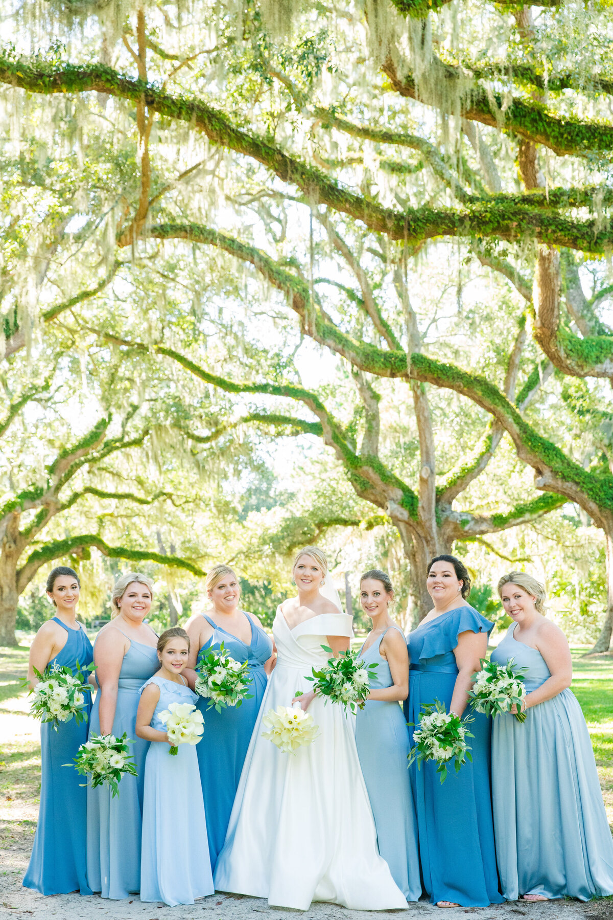 bride + bridesmaids at sea pines resort