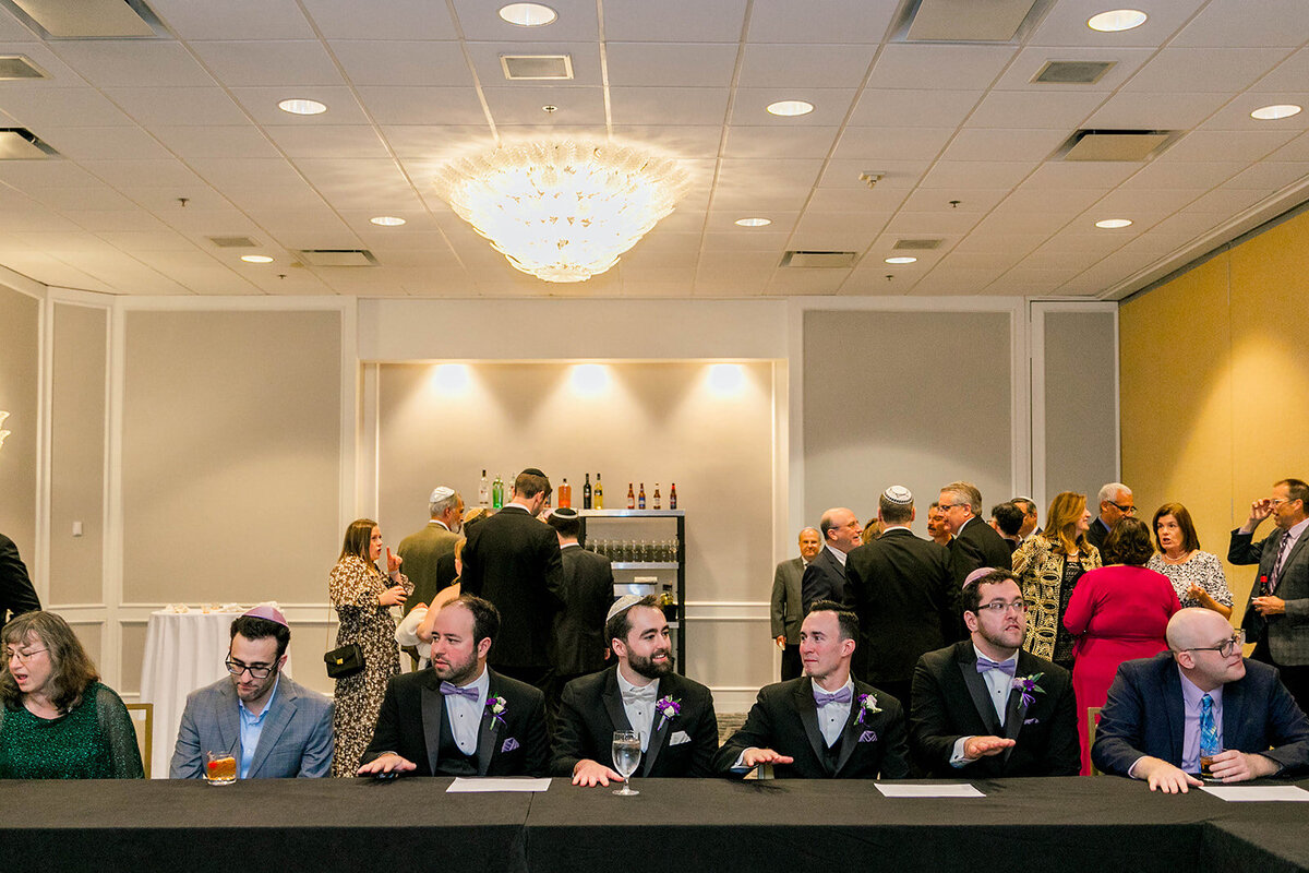 Eliana-Melmed-Photography-Chicago-LosAngeles-Jewish-WeddingPhotography-Tisch-00027