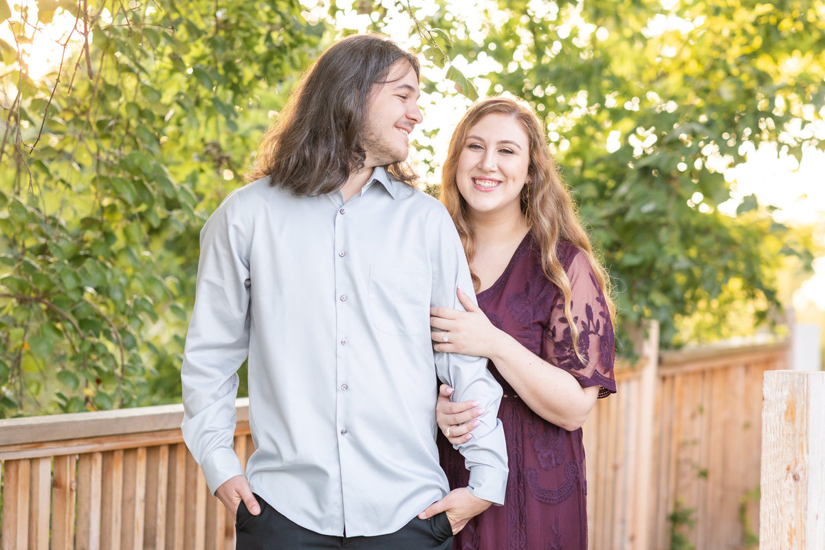 Engagement-Session-at-Cibolo-Nature-Center-Abby-Ryan-0002