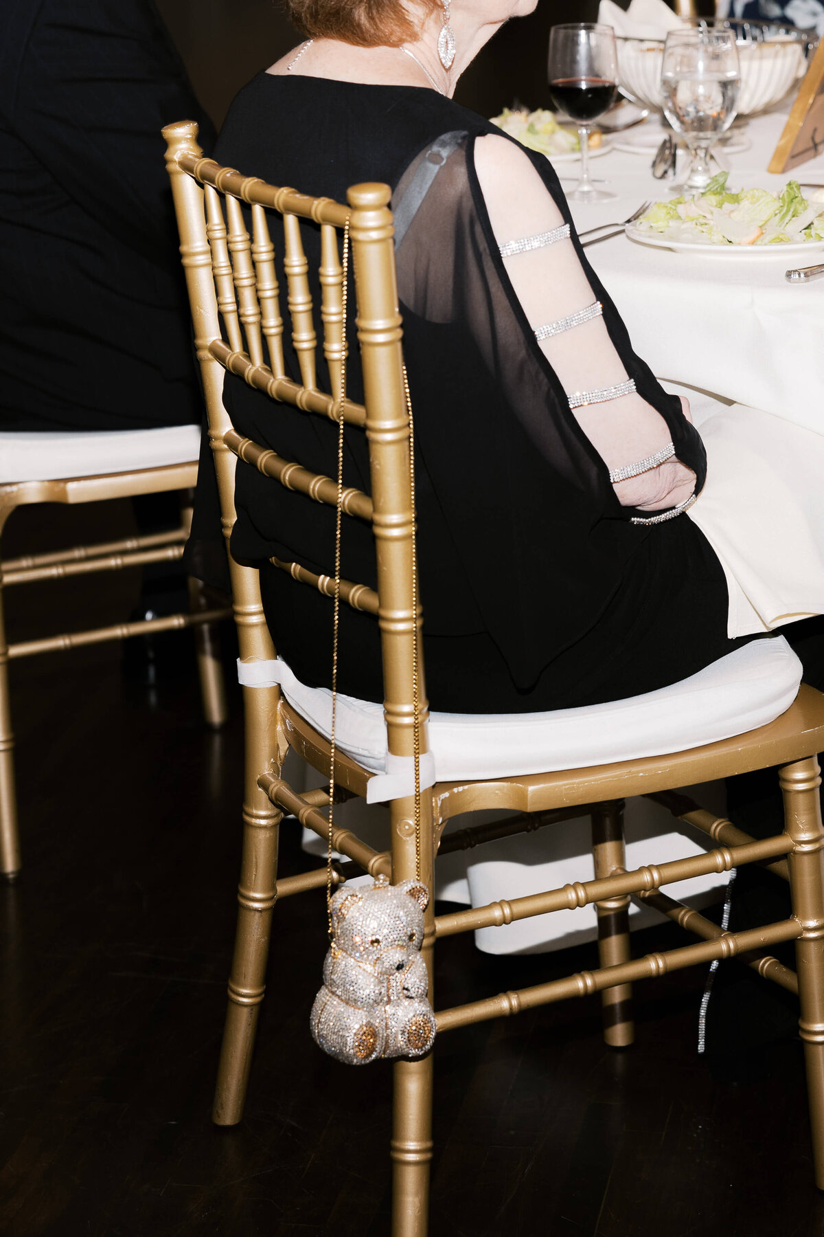 Colony-Club-Detroit-wedding-photography-31