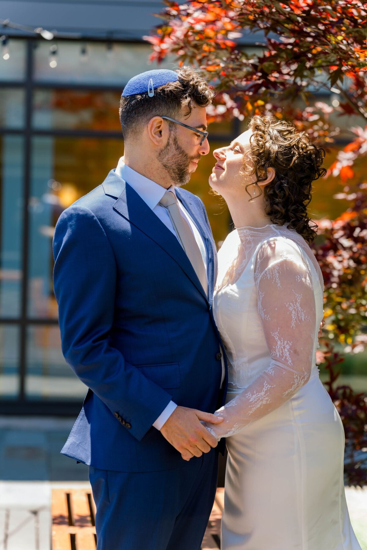 Eliana-Melmed-Photography-Chicago-LosAngeles-Jewish-WeddingPhotography-ShulaNoah-CouplesPortraits-00031