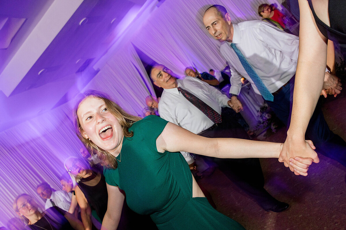 Eliana-Melmed-Photography-Chicago-LosAngeles-Jewish-WeddingPhotography-ElianaSklar-Simcha-00067