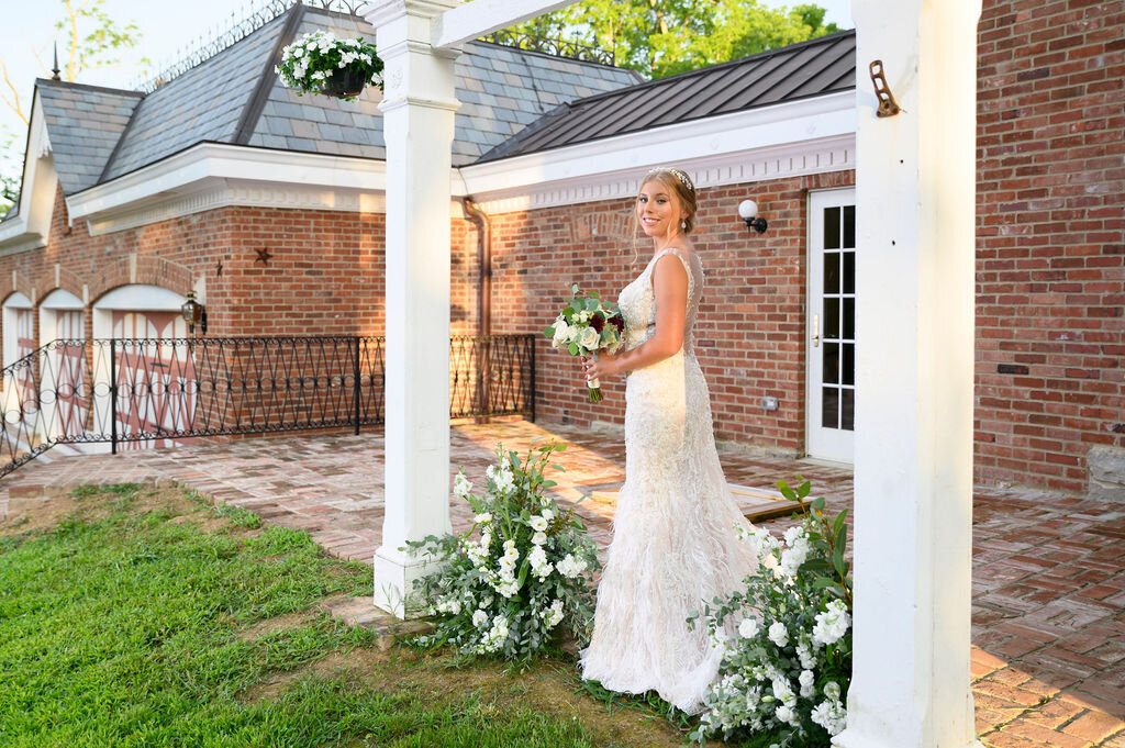 Lynwood Estate - Elegant Kentucky Wedding Venue