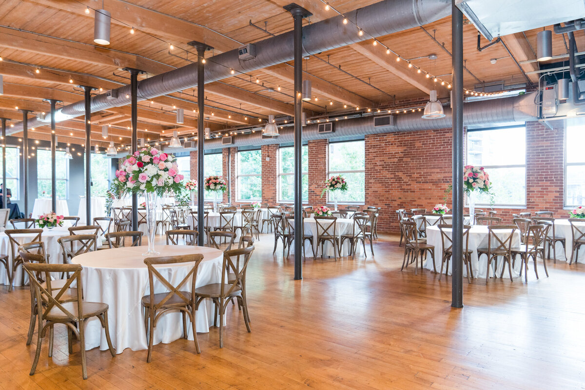 Furman-Daniel-Chapel-Huguenot-Loft-Wedding-Photography-527