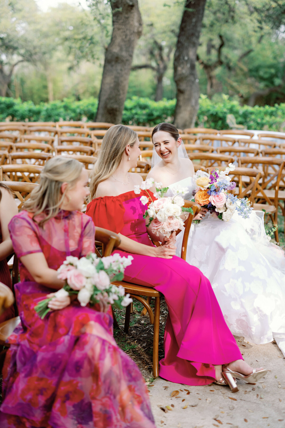 audrey-brandon-colorful-wedding-matties-green-pastures-austin-texas-julie-wilhite-photography-31