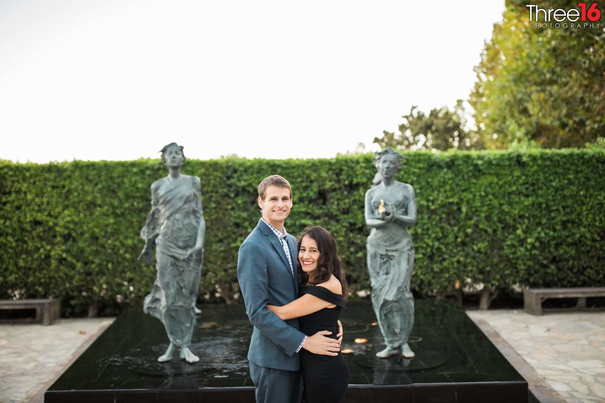 Sculpture Garden Engagement Photos Cerritos Los Angeles County Weddings Professional Photographer