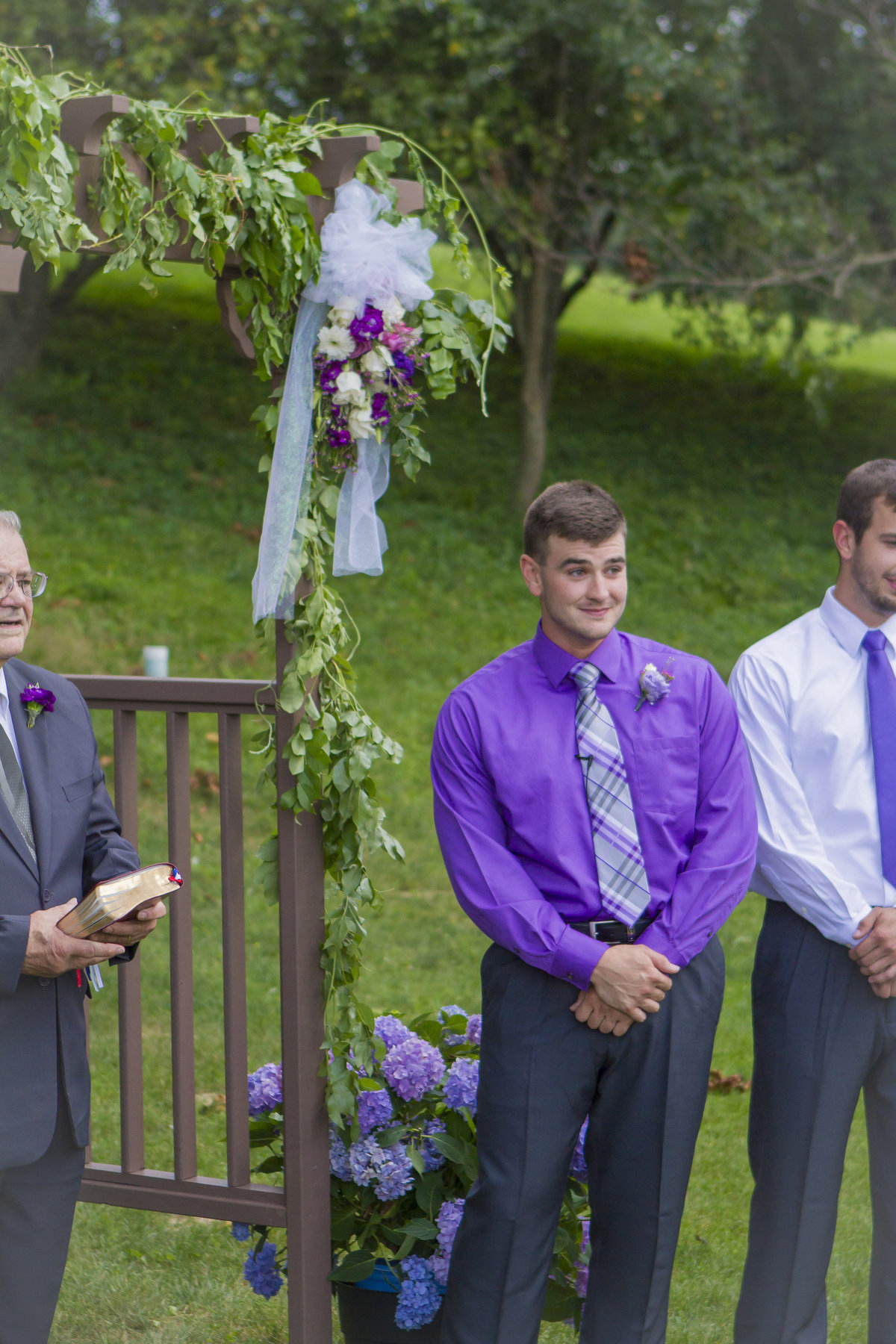 Jordan and Kelcee have an outoor Pittsburgh Pa Wedding at a family home.