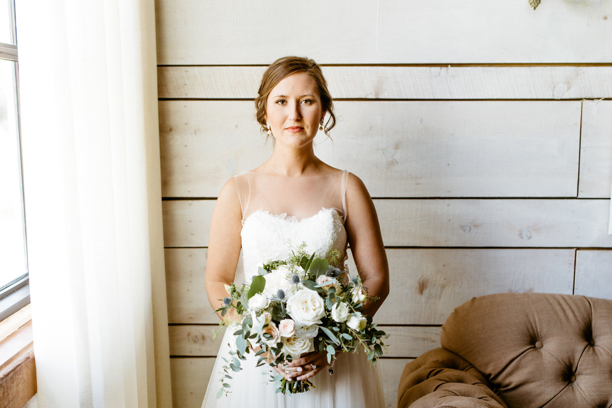 Alexa-Vossler-Photo_Dallas-Wedding-Photographer_North-Texas-Wedding-Photographer_Stephanie-Chase-Wedding-at-Morgan-Creek-Barn-Aubrey-Texas_72
