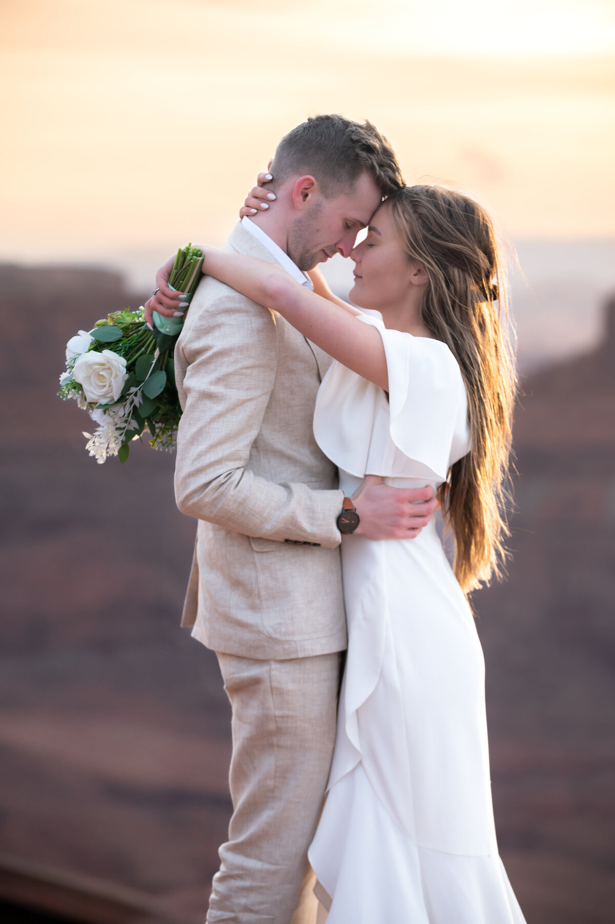 MOAB Utah Dead Horse State Park Elopement and Wedding Photographer