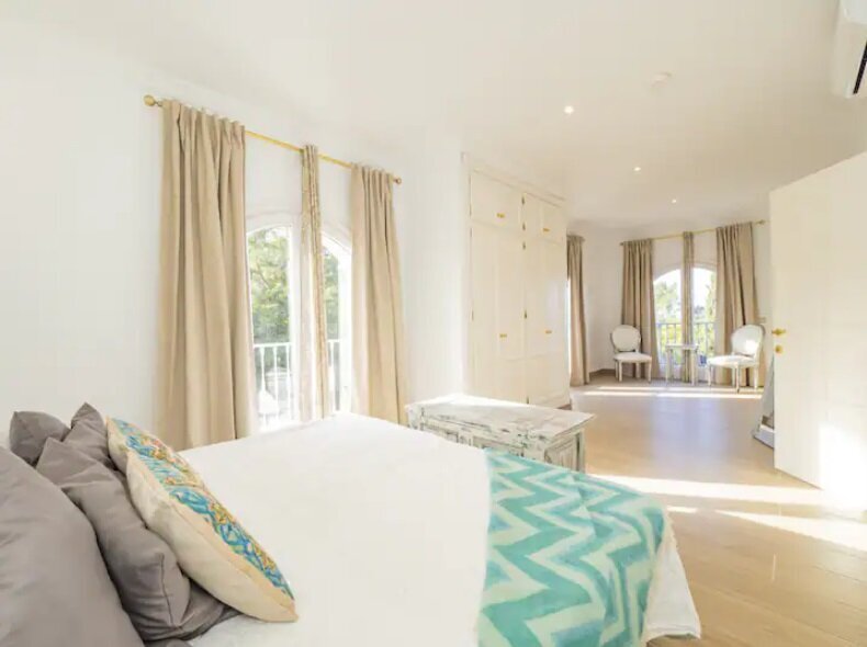 Sleeping room 2