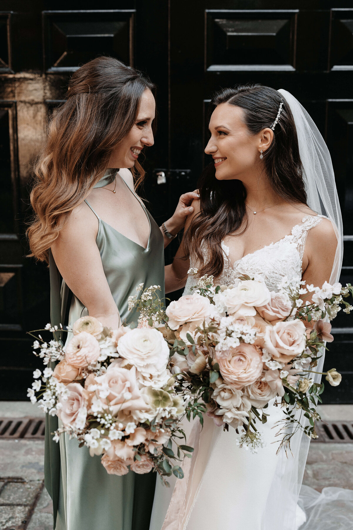 Pesh-Flowers-London-Wedding-Florist-The-Brewery-London44