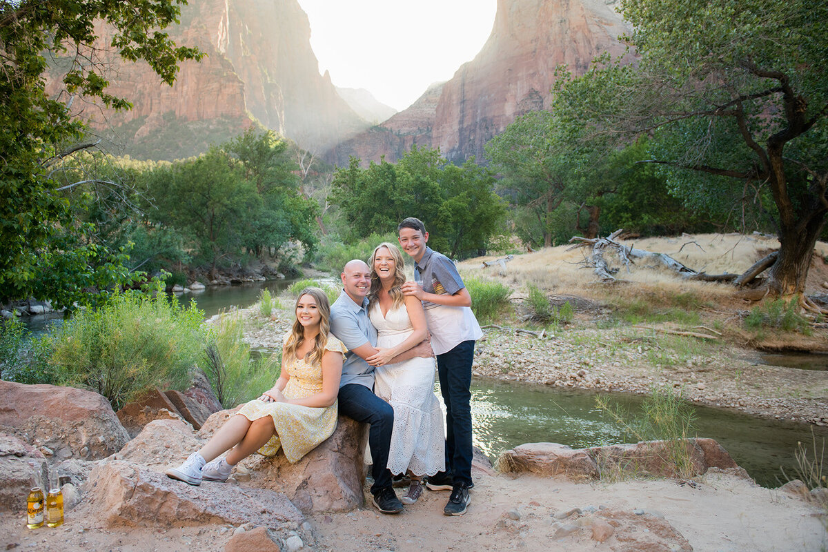 zion-national-park-family-photographer-wild-within-us (6)