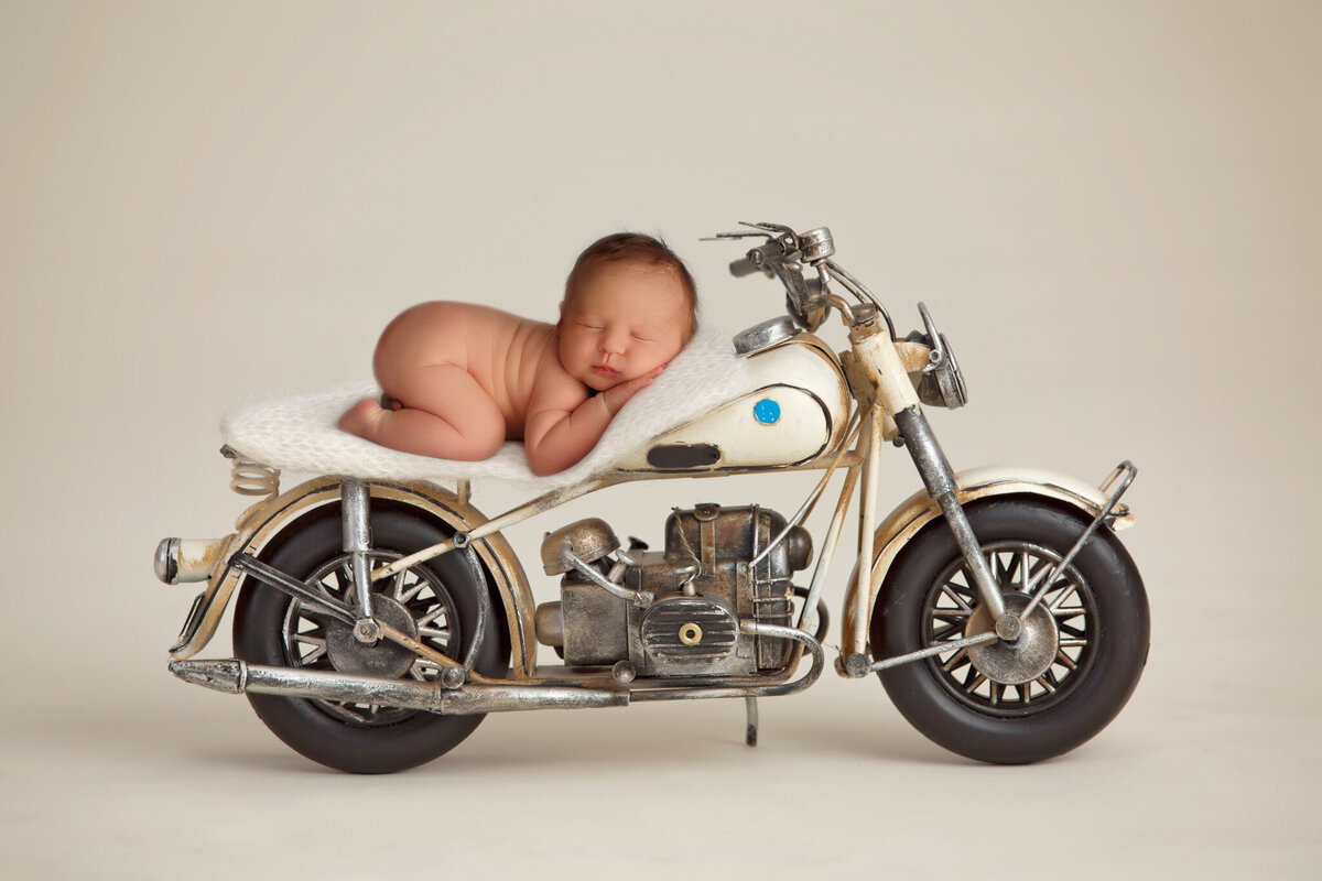 Newborn-Photographer-Photography-Vaughan-Maple-6-10