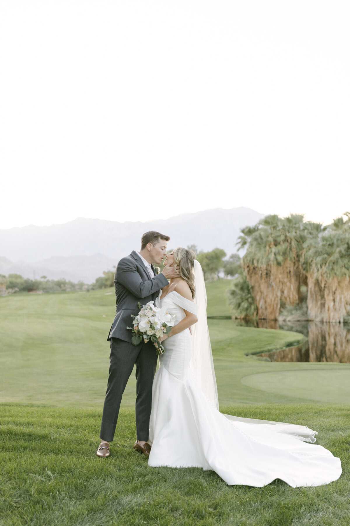 PERRUCCIPHOTO_DESERT_WILLOW_PALM_SPRINGS_WEDDING94