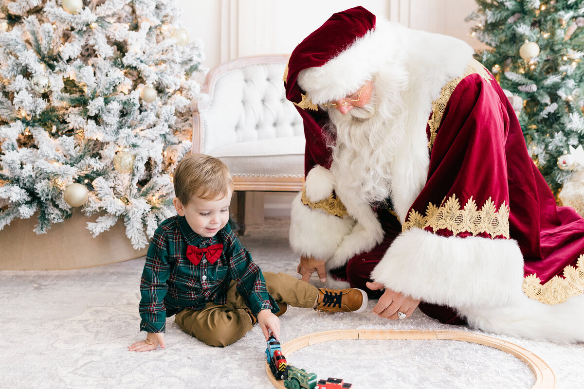 AllieBlaylockPhotographySanta11resized