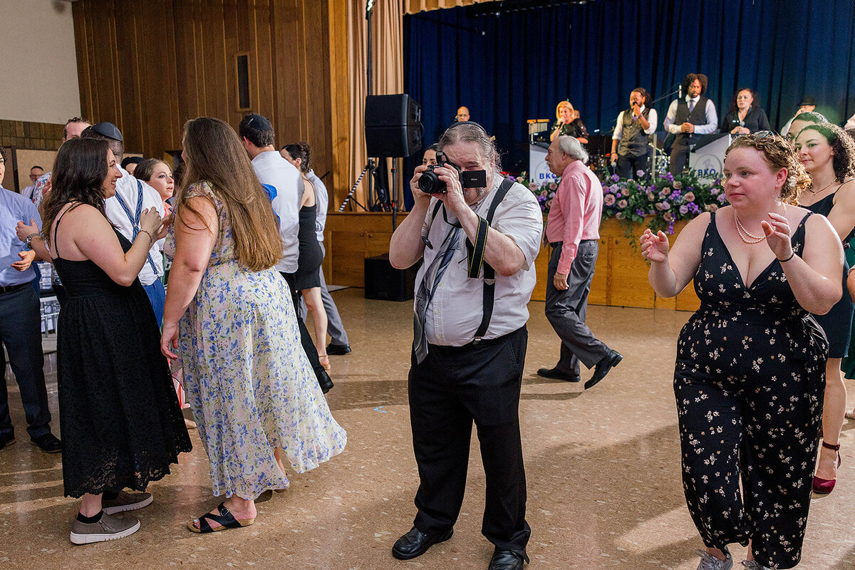 Eliana-Melmed-Photography-Chicago-LosAngeles-Jewish-WeddingPhotography-ElianaSklar-Shtick-00017