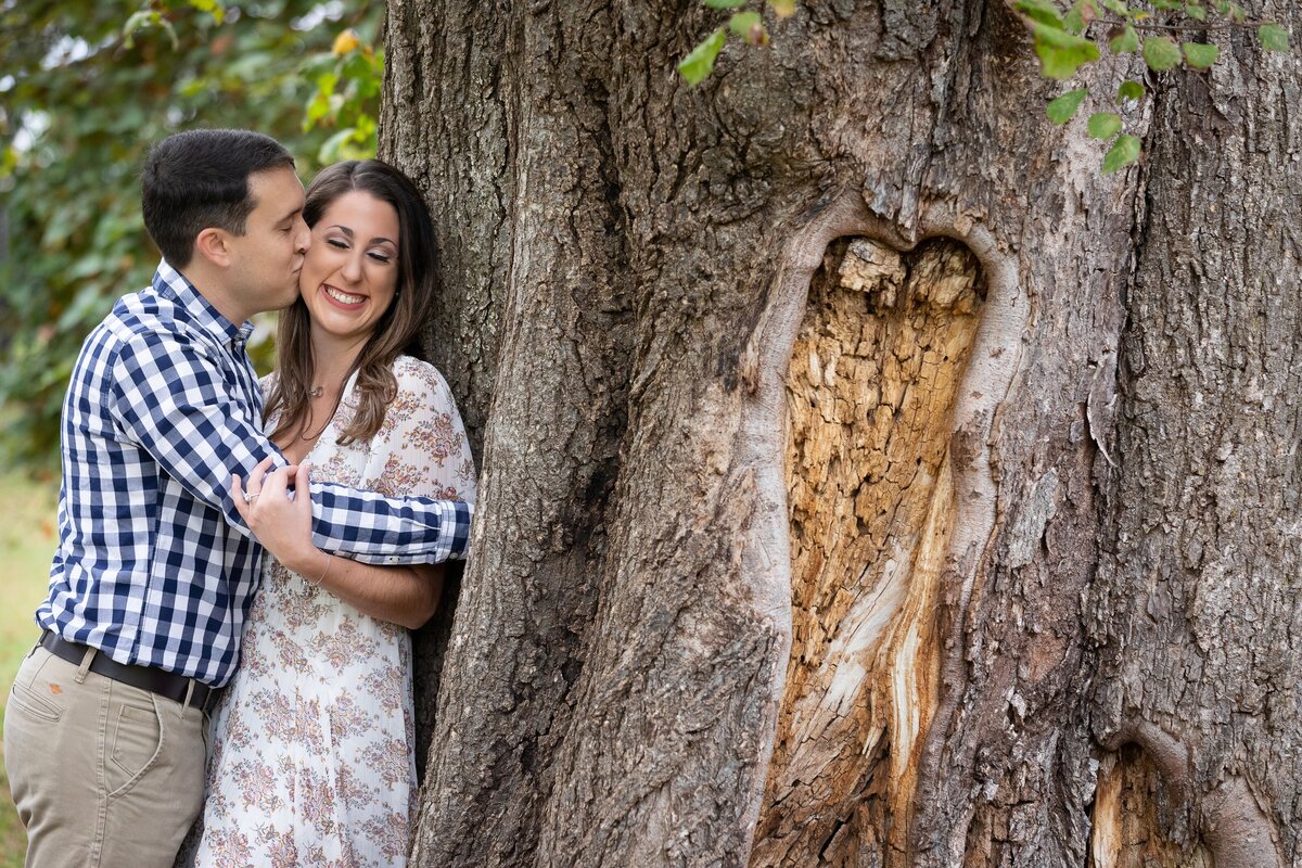 engagement-photo-tree-nature-rutgers-nj