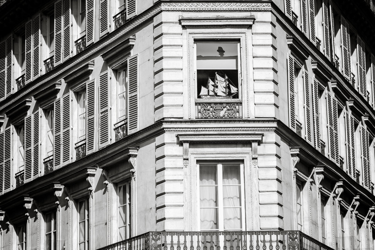 Streets of Paris BW 80
