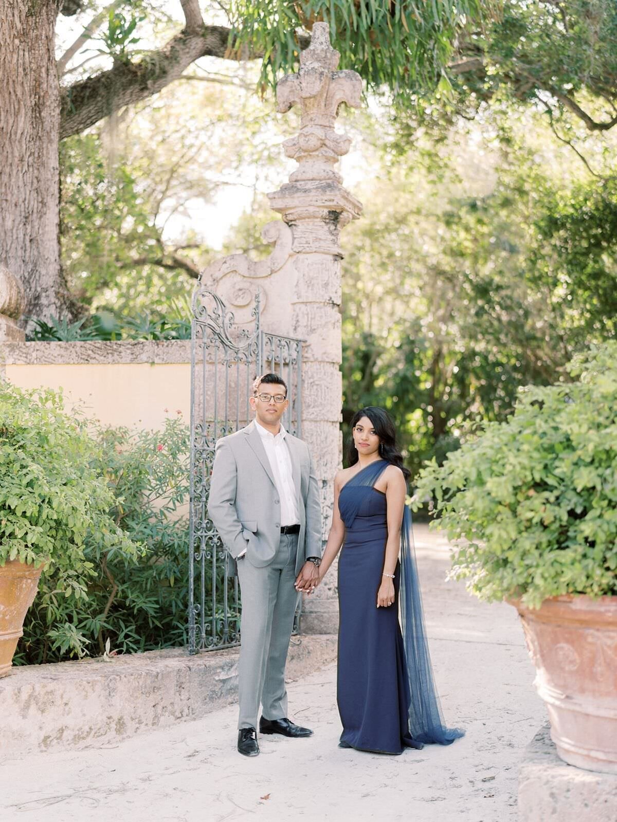 Portrait-of-Couple-during-Engagement-Session-at-Vizcaya-Museum-with-Sarah-Sunstrom-Photography