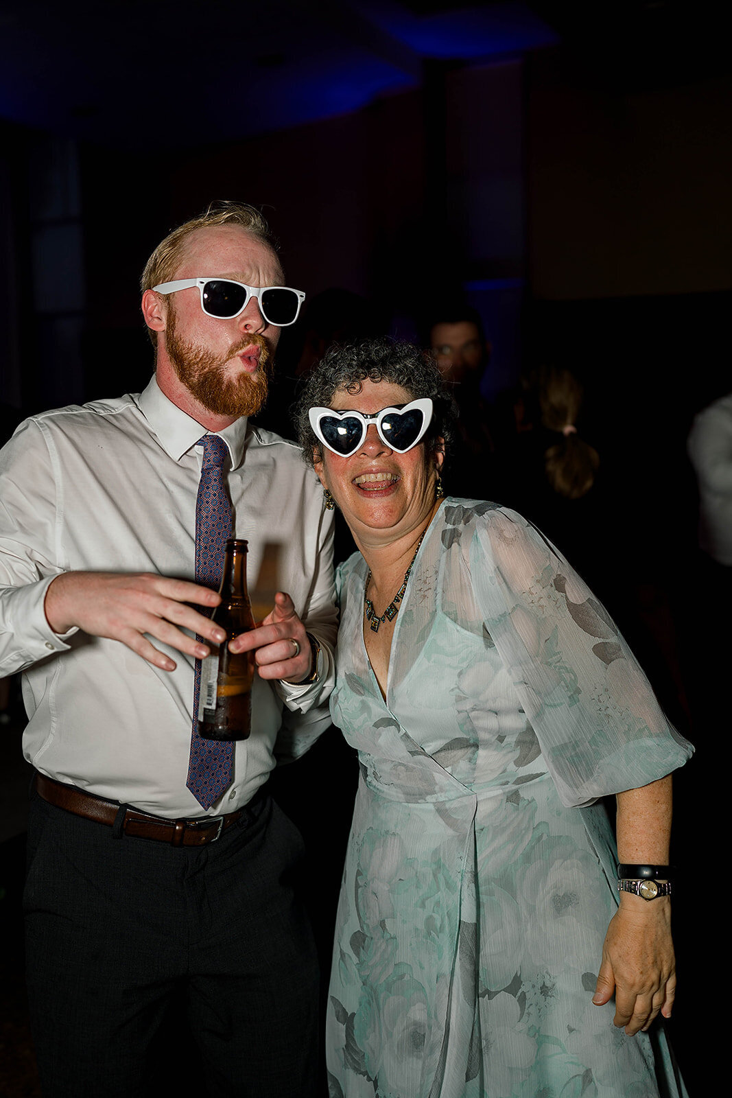 Eliana-Melmed-Photography-Chicago-LosAngeles-Jewish-WeddingPhotography-ElianaSklar-Sunglasses-00003