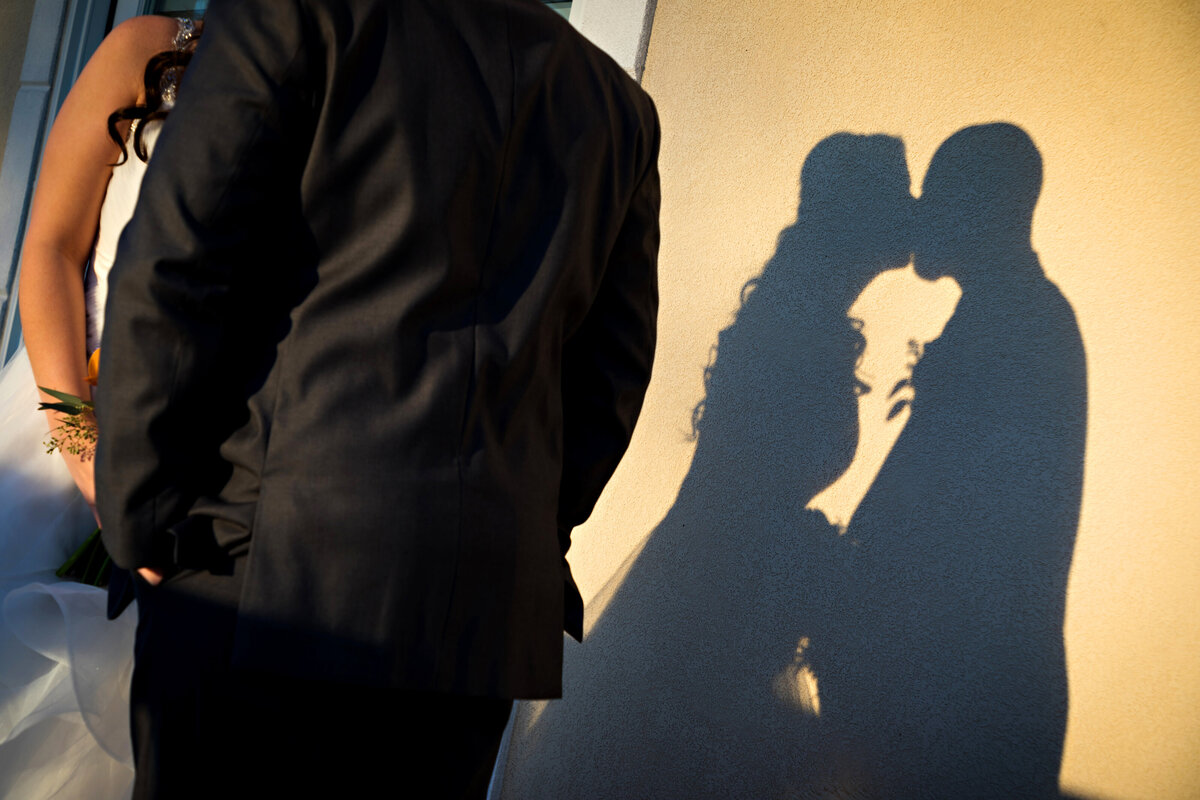 bride-groom-kissing-shadow-nj
